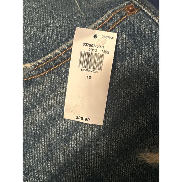 NWT Old Navy Girl's Denim Shorts Distressed Slouchy Straight Size 12 - Picture 2 of 6